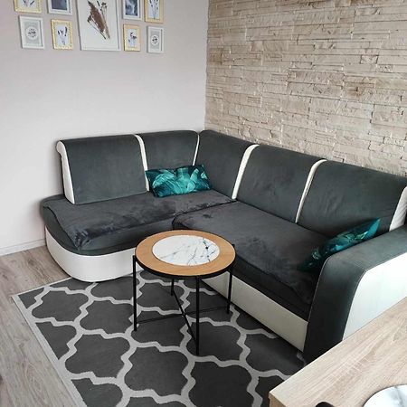 Apartament W Sam Raz Słupsk Eksteriør bilde